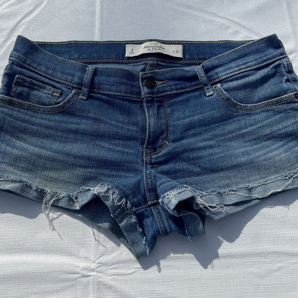 Abercrombie & Fitch Jean Denim Shorts Size 4 / 27